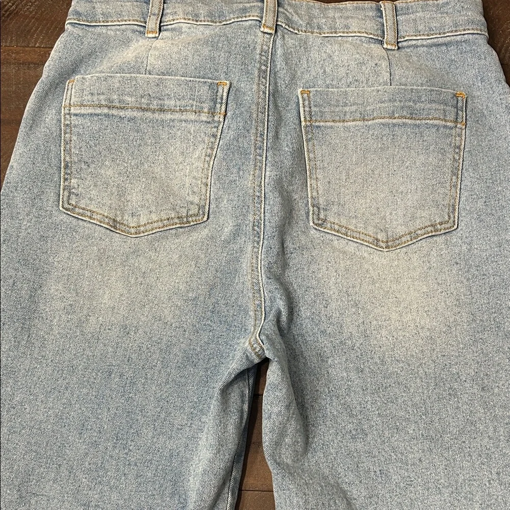 Boden Denim Barrel Leg Jeans - Picture 5 of 10